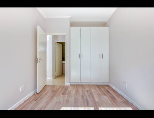 1 BEDROOM APARTMENT RENTED IN BRYANSTON